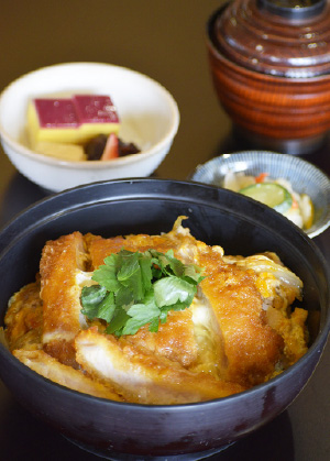 かつ丼～玉子とじ～